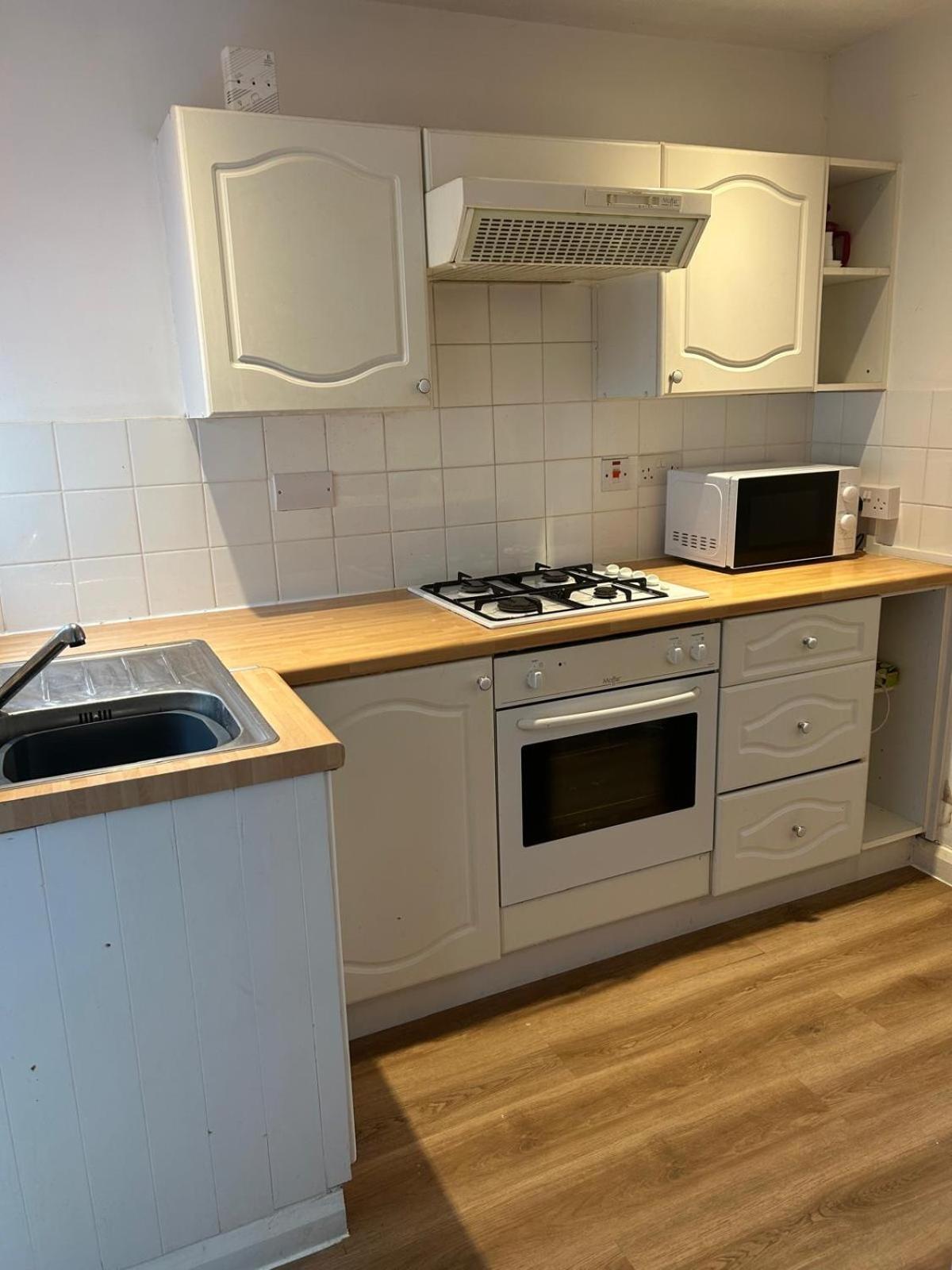 Central Cheltenham House - Sleeps 4/Pet Friendly Εξωτερικό φωτογραφία